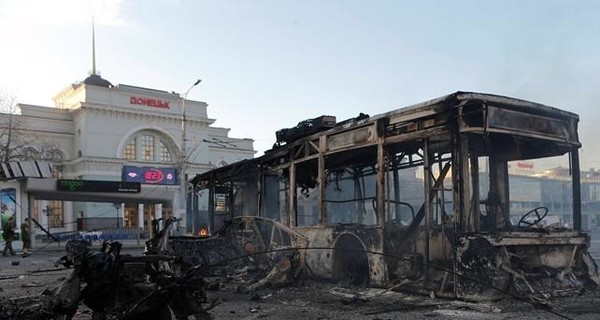 В Донецке стреляли всю ночь