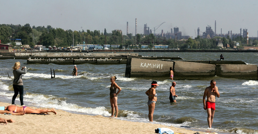 Война в Мариуполе угрожает Азовскому морю 