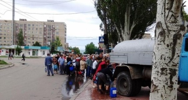 Донецк снова с водой