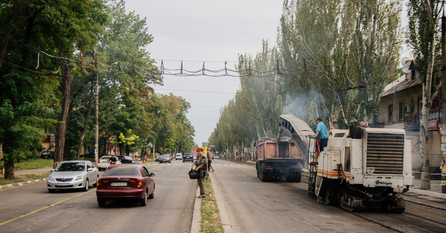 В Запорожье улицу Победы перекрыли до конца сентября 