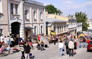 На Андреевском пуске будут бесплатные экскурсии и угощения