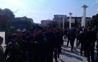 В Харькове милиция задержала 20 активистов - организаторов 