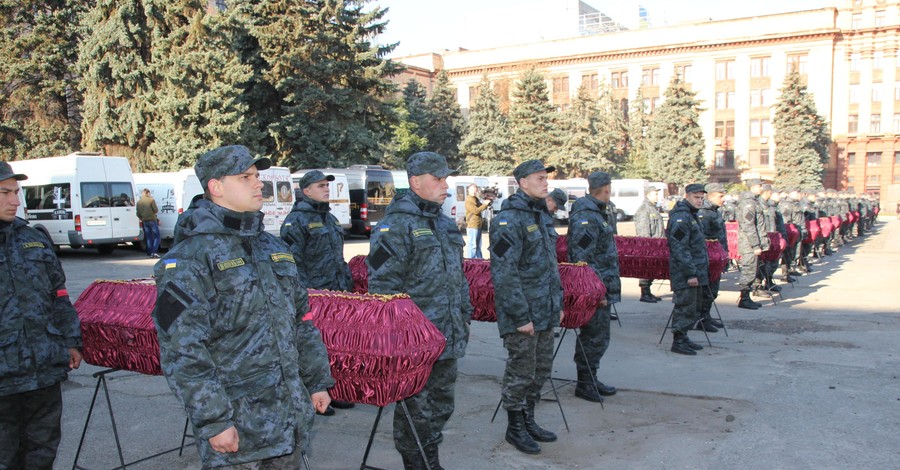 На братской могиле в Днепропетровске установят памятник воинам АТО