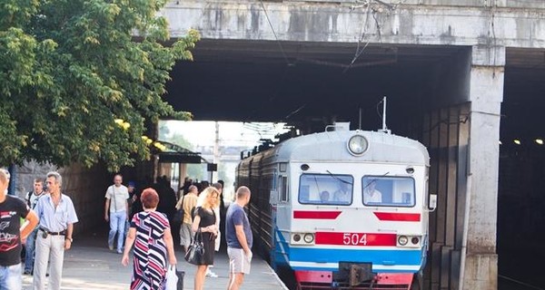 Алексей Кривопишин: В Киеве после капремонта вышли на маршруты 12 электричек