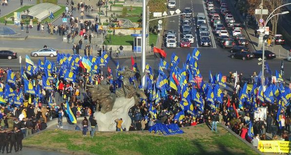 В парке Шевченко собрались милиционеры и доктора