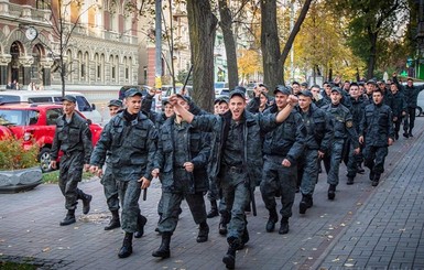 Лубкивский: Пикет срочников на Банковой подстрекали через 