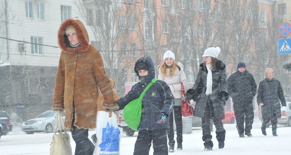 В Киеве обещают не сдвигать зимние каникулы в школах