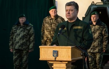 Порошенко: из плена освободили пять бойцов батальона 