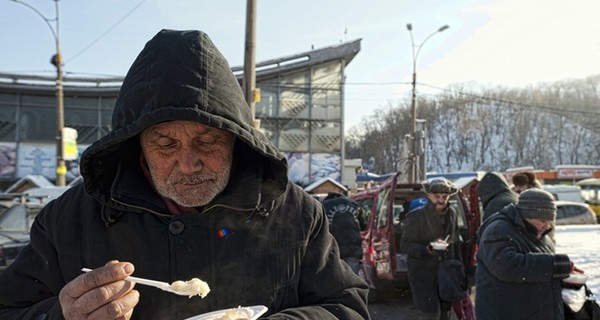 В Луганской области избирателей будут подкармливать специальной кашей