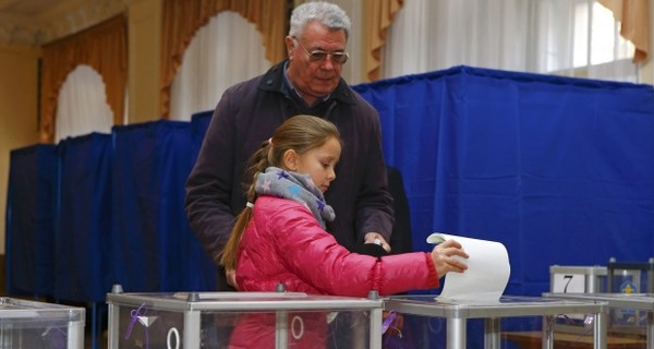 Голосование в Счастье отменили, а в Волновахе под угрозой срыва