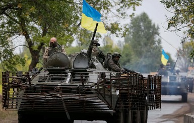 Пока бойцы воевали в зоне АТО, им насчитали долг за общежитие