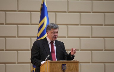 Порошенко разрешил использовать наполовину 