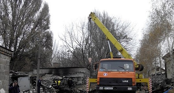 Во время взрыва в запорожских гаражах погиб один человек