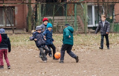 У запорожских школьников каникулы продлятся месяц