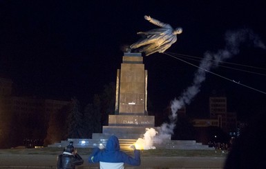 Вместо Ленина Харькову предложили Сковороду или его фонтан