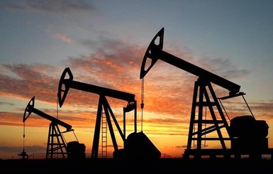 Цена на нефть Brent упала до минимума 5,5 лет