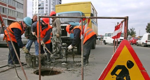 Киевэнерго о нечистотах в кранах: Мы ищем течь и причину попадания стоков в коллектор