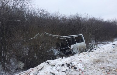 Военные подозревают, что кровавое ДТП под Артемовском было терактом 