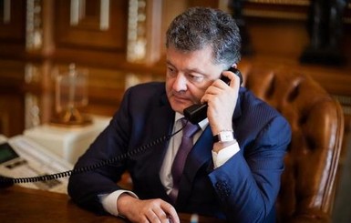 Порошенко и Меркель обсудят ситуацию на востоке Украины во Франции