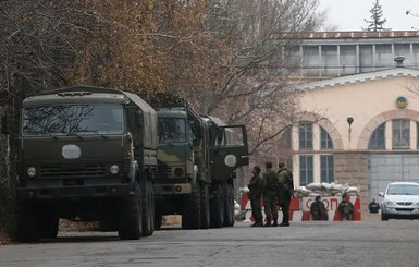 В Луганской области украинских военных попросили избегать очередей на блокпостах