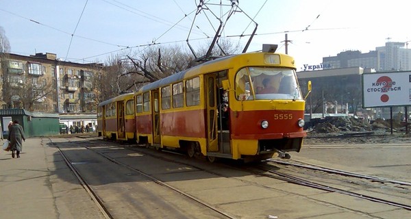 В Одесской области мужчина попал под электричку и остался без руки и ног