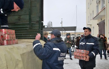 Полтавчане за выходные собрали больше 8 тонн гуманитарки для Мариуполя