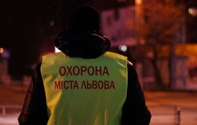 Во Львове усилили патрули и обустроили блокпосты