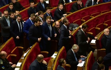 Рада назначит зарплаты сотрудникам Антикоррупционного бюро и разрешит арестовывать чиновников за богатство