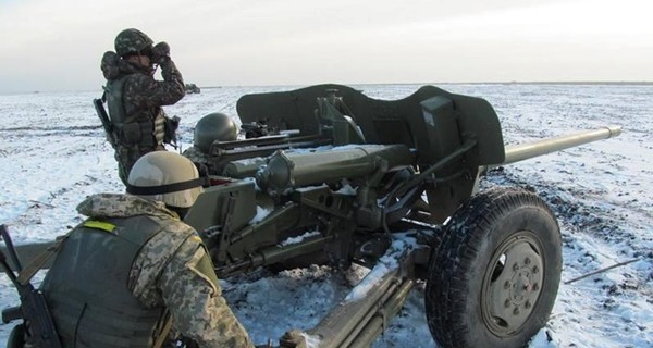 Дебальцево обстреляли из 