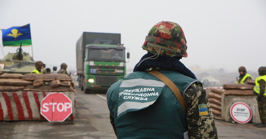 Военная прокуратура подозревает 72-х пограничников в сепаратизме