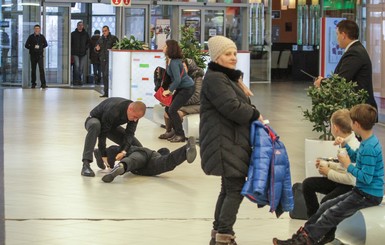 В Киеве охранников ТРЦ учат секретам израильской борьбы с террористами