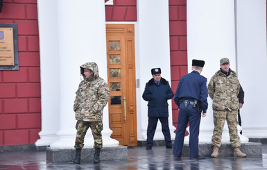 Заседание горсовета - обсуждали экологию, а узнали, кто, где отдыхает