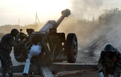 На учениях в Днепропетровской области снаряд залетел во двор