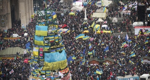 Наливайченко заявил, что во время расстрелов на Майдане Сурков жил на объекте СБУ