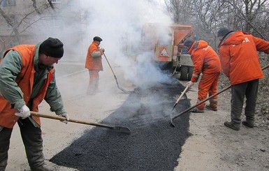 Две сотни запорожских дворов получат новый асфальт