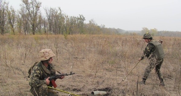 В зоне АТО снова гибнут военные и мирные жители 