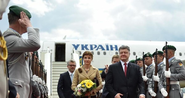 Порошенко прилетел в Берлин на переговоры с Меркель