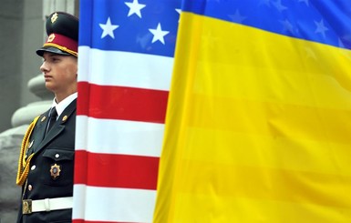 США выделили Украине 200 миллионов долларов на вооружение