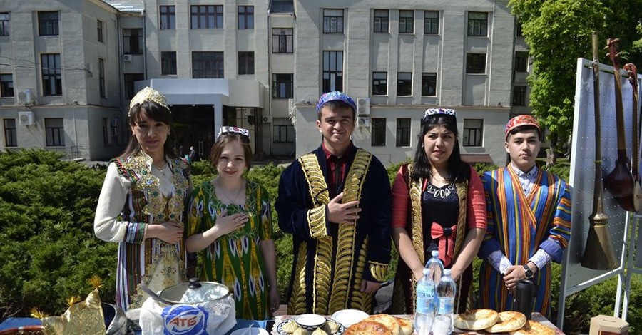 С какими проблемами сталкиваются в нашей стране иностранные студенты