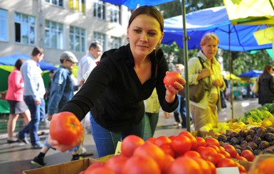 Какие продукты подешевеют в июне