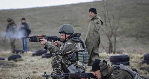 В зоне АТО прошли бои у Березового, Новозвановки и Нелиповки