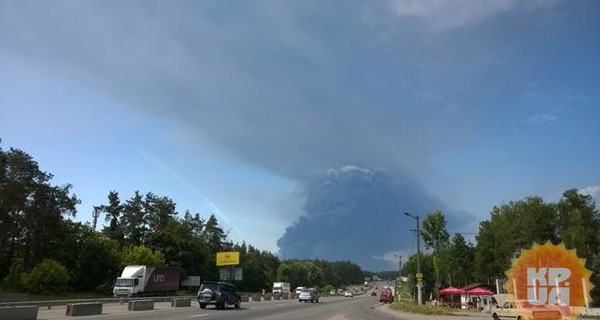 5 вопросов о пожаре под Киевом: что делать астматикам и нужно ли прятаться от дождя