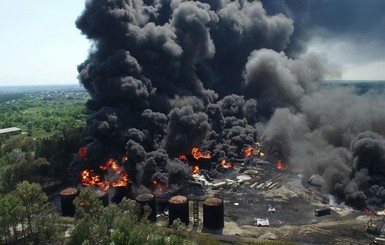 Пожар под Киевом: в зоне риска дети и урожай