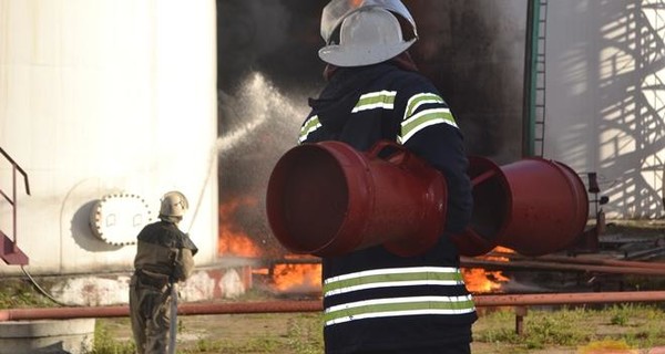 Пострадавший от пожара на нефтебазе: 