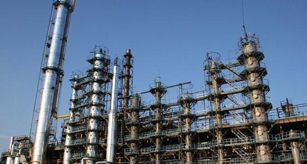 На нефтебазе в Кременчуге прогремел взрыв