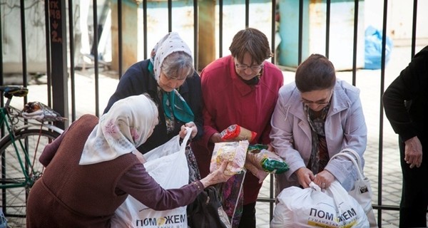 Более 27 тысяч родителей-одиночек получают помощь от Гуманитарного штаба