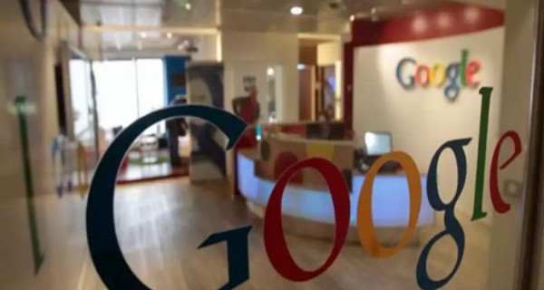 Google оригинально поздравил украинцев с Днем Независимости 