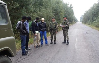 На Львовщине пограничники задержали четырех граждан Сомали