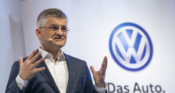 Скандал с Volkswagen: акции продолжают падать, а США грозит штрафом