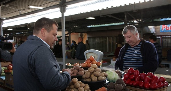 Городская власть должна думать о повышении уровня доходов днепропетровцев - Филатов